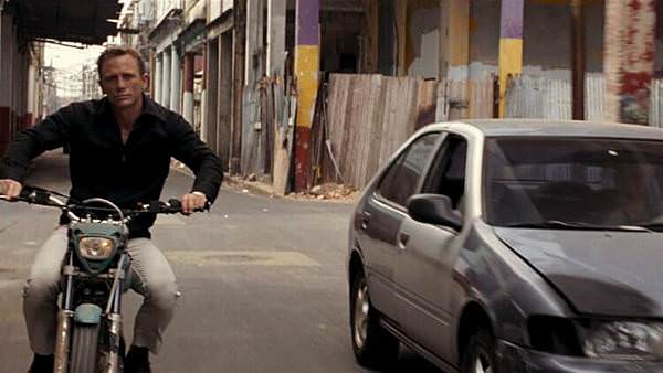 image013-272-750x422