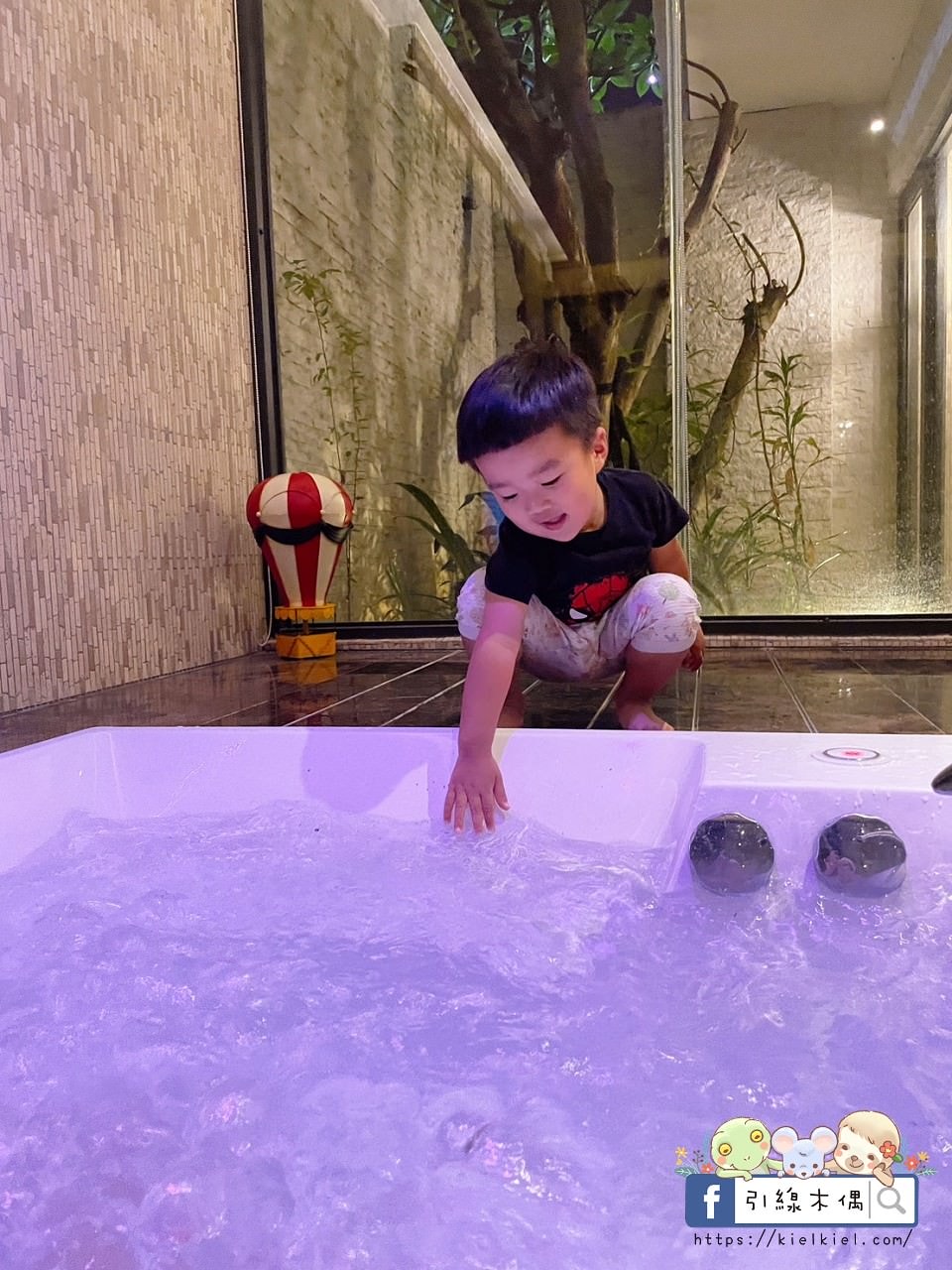 【台中南屯住宿】台中芭蕾城堡酒店-熱汽球環繞甜蜜時光,庭園中植系泡湯,巨大童話世界特色主題親子房。科博館互動遊樂,彩虹眷村賞美景。 - 第65張圖 【台中南屯住宿】台中芭蕾城堡酒店-熱汽球環繞甜蜜時光,庭園中植系泡湯,巨大童話世界特色主題親子房。科博館互動遊樂,彩虹眷村賞美景。