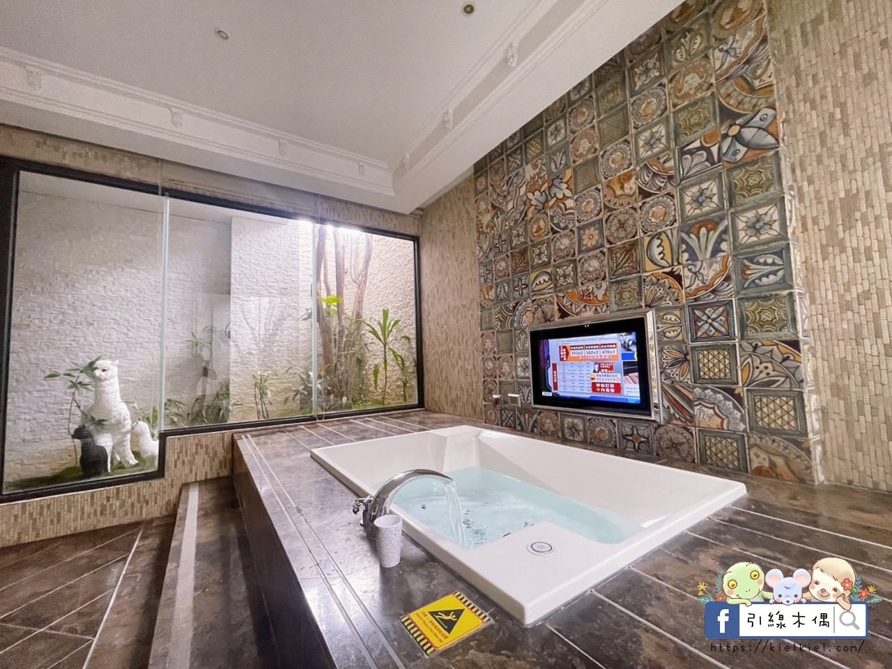 【台中南屯住宿】台中芭蕾城堡酒店-熱汽球環繞甜蜜時光,庭園中植系泡湯,巨大童話世界特色主題親子房。科博館互動遊樂,彩虹眷村賞美景。 - 第63張圖 【台中南屯住宿】台中芭蕾城堡酒店-熱汽球環繞甜蜜時光,庭園中植系泡湯,巨大童話世界特色主題親子房。科博館互動遊樂,彩虹眷村賞美景。