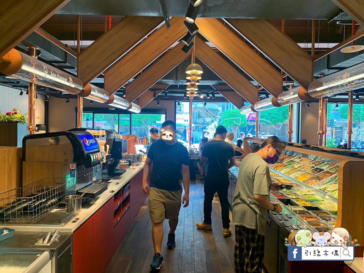 【新北永和美食】打爆豬新北永和店-359元韓食任意吃，13種韓式銅盤烤肉，還有炸雞跟火鍋爽爽吃到爆。