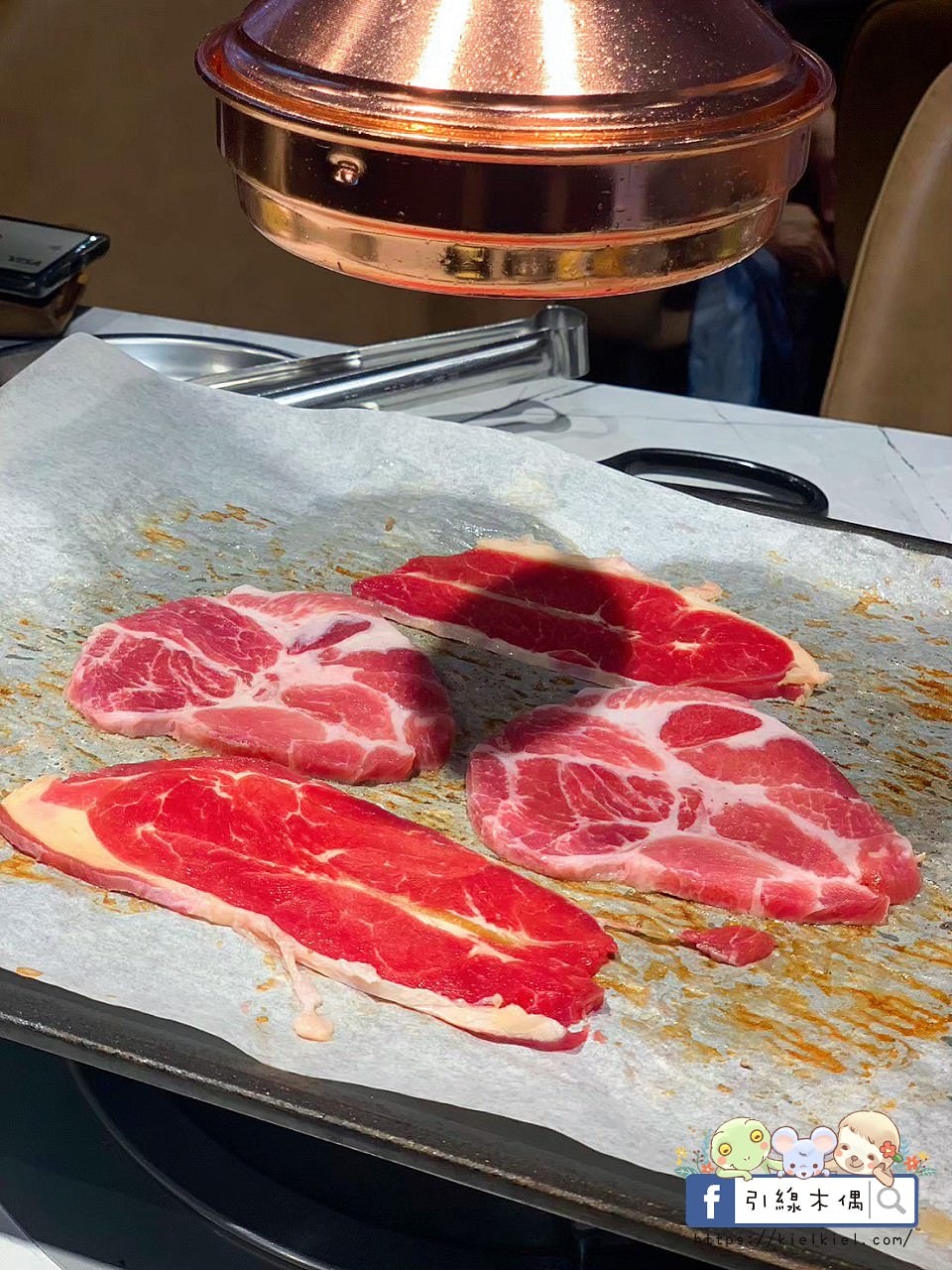 【新北永和美食】打爆豬新北永和店-359元韓食任意吃，13種韓式銅盤烤肉，還有炸雞跟火鍋爽爽吃到爆。