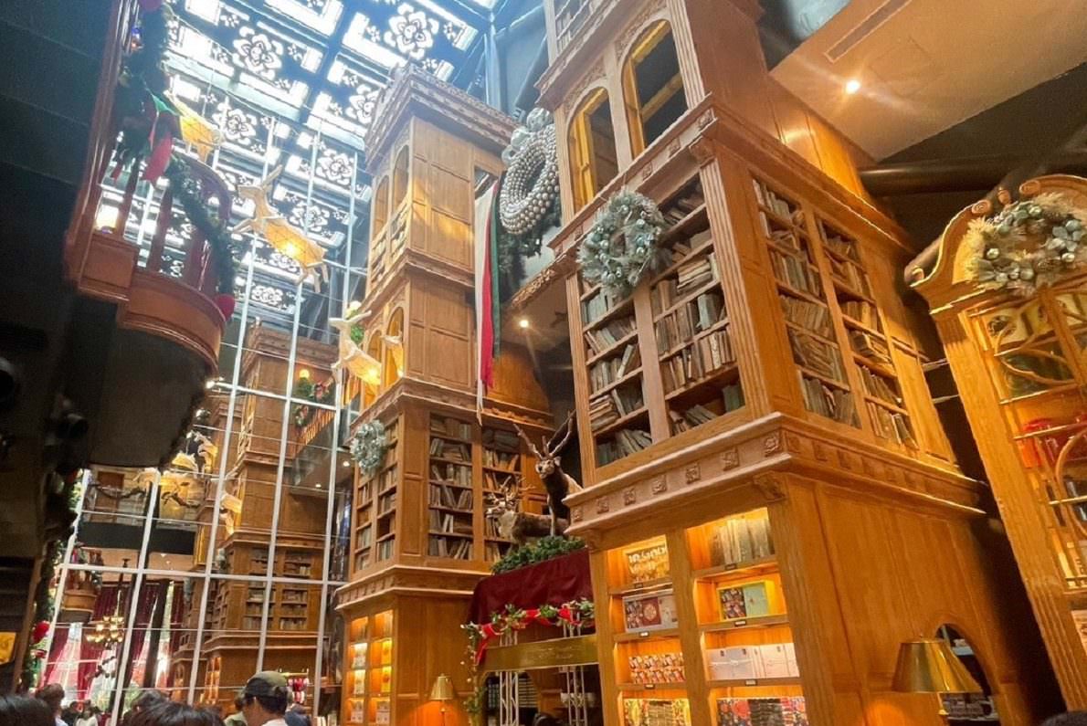 【台中住宿】葉綠宿茶覺旅-以茶發現美好時刻，時尚日系木質房型，台中火車站前走路2分鐘可到，免費停車場及點心茶水吧。