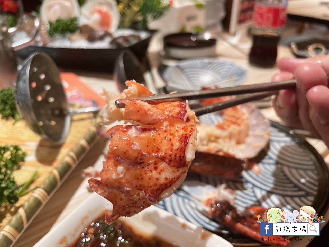 【嘉義美食】橘子火鍋嘉義店-麻辣到你心坎,濃郁牛奶鴛鴦纏,任何湯底不加價,自助吧吃到飽,飲料小菜冰淇淋甜點多,寬敞空間與包廂。南部最強麻辣火鍋。 - 第47張圖 【嘉義美食】橘子火鍋嘉義店-麻辣到你心坎,濃郁牛奶鴛鴦纏,任何湯底不加價,自助吧吃到飽,飲料小菜冰淇淋甜點多,寬敞空間與包廂。南部最強麻辣火鍋。