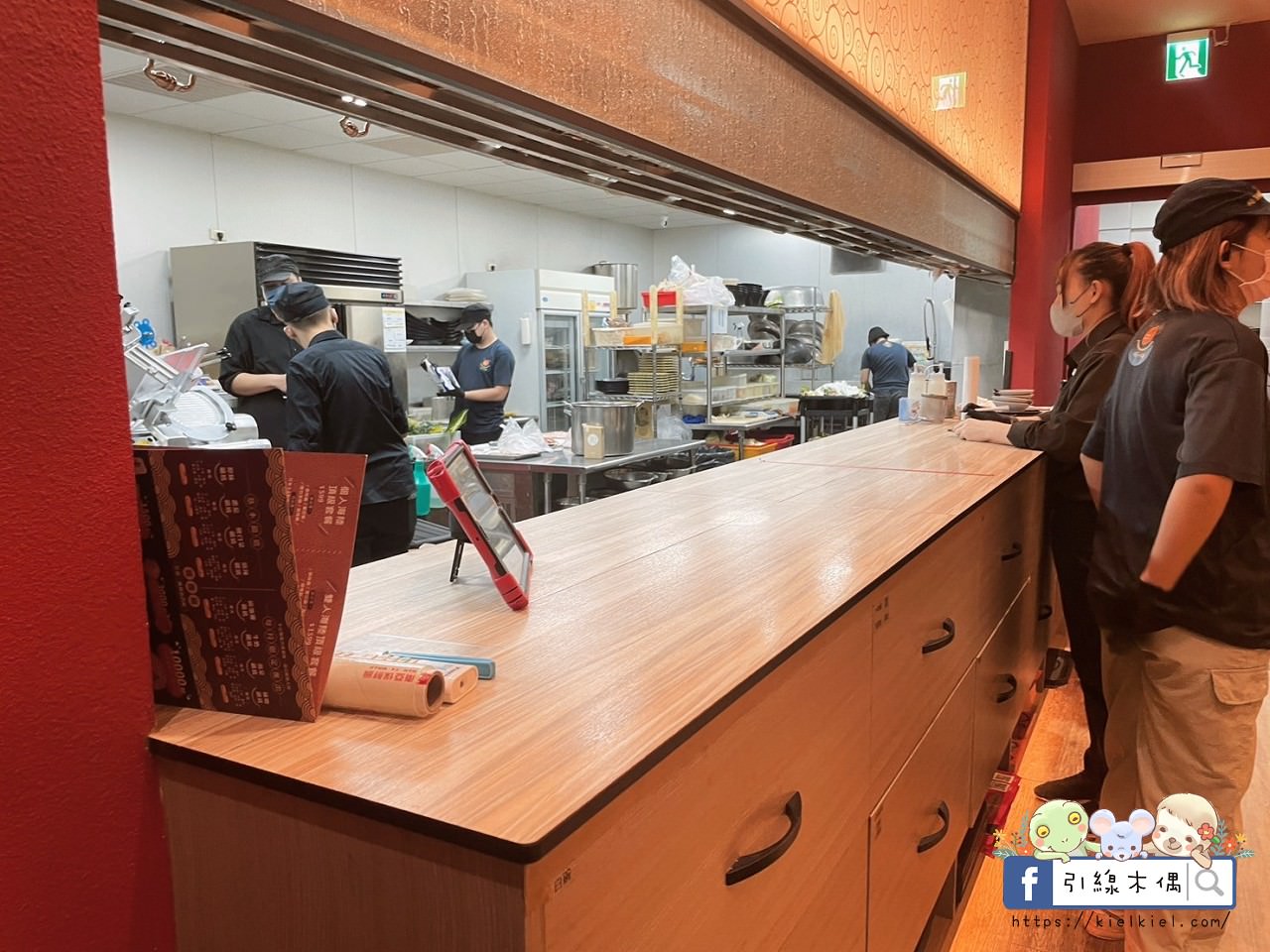【嘉義美食】橘子火鍋嘉義店-麻辣到你心坎,濃郁牛奶鴛鴦纏,任何湯底不加價,自助吧吃到飽,飲料小菜冰淇淋甜點多,寬敞空間與包廂。南部最強麻辣火鍋。 - 第12張圖 橘子火鍋嘉義店