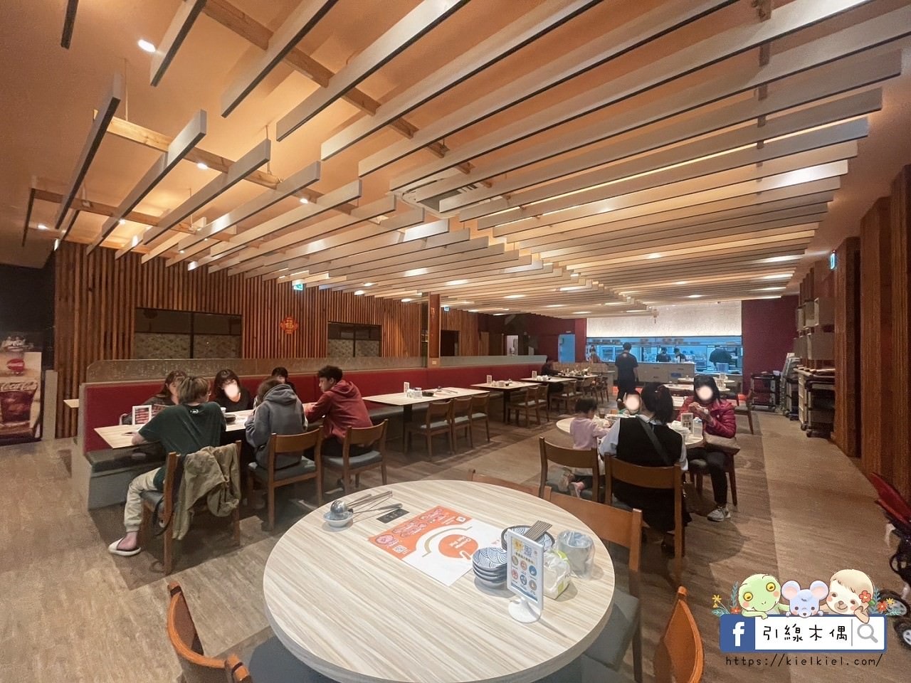 【嘉義美食】橘子火鍋嘉義店-麻辣到你心坎,濃郁牛奶鴛鴦纏,任何湯底不加價,自助吧吃到飽,飲料小菜冰淇淋甜點多,寬敞空間與包廂。南部最強麻辣火鍋。 - 第4張圖 【嘉義美食】橘子火鍋嘉義店-麻辣到你心坎,濃郁牛奶鴛鴦纏,任何湯底不加價,自助吧吃到飽,飲料小菜冰淇淋甜點多,寬敞空間與包廂。南部最強麻辣火鍋。