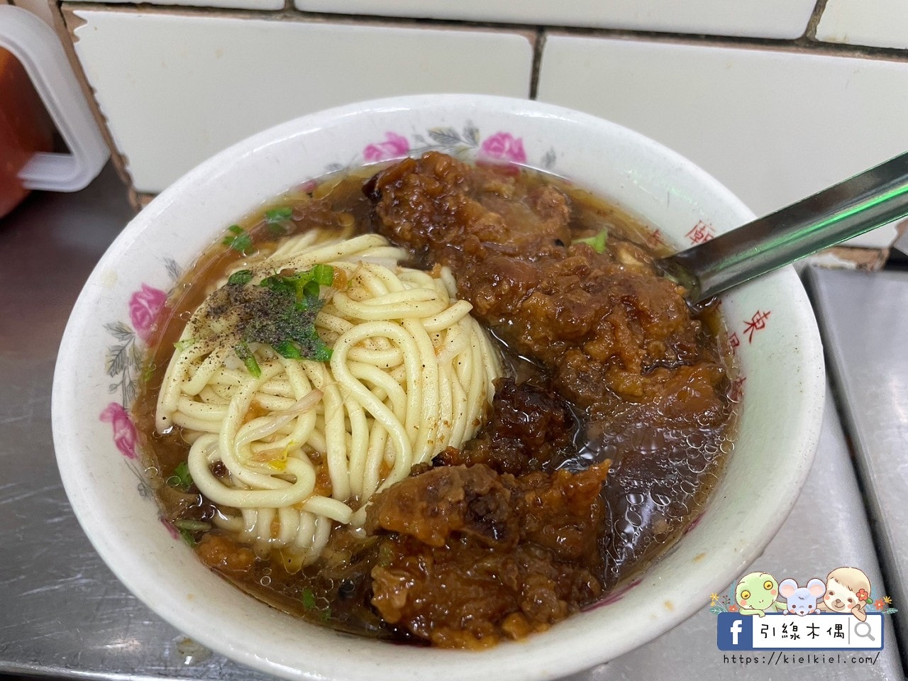 【台中住宿】若茵民宿：擁抱朗朗天穹的夢境，270度雲霧中的靈性空間。