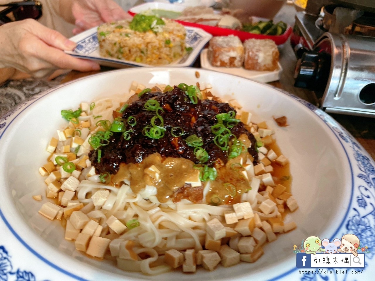 【台南安平美食】LA時尚川菜/墨川四川樟茶烤鴨│安平店-品味川菜辣靈魂,創意美食與經典手路菜的驚艷交會。墨川四川樟茶烤鴨,多種包廂、不收服務費。1 - 第37張圖 【台南安平美食】LA時尚川菜/墨川四川樟茶烤鴨│安平店-品味川菜辣靈魂,創意美食與經典手路菜的驚艷交會。墨川四川樟茶烤鴨,多種包廂、不收服務費。1