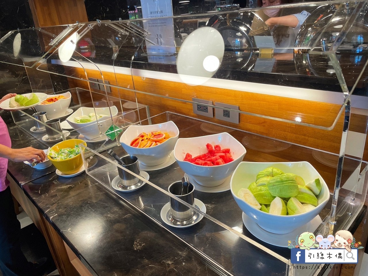 【花蓮住宿】康橋商旅花蓮站前館-24小時吃到飽，一泊三食享不停，免費下午茶、宵夜、冰淇淋等你來挑戰！免費洗衣、腳踏車，CP值爆表的美食與舒適之旅