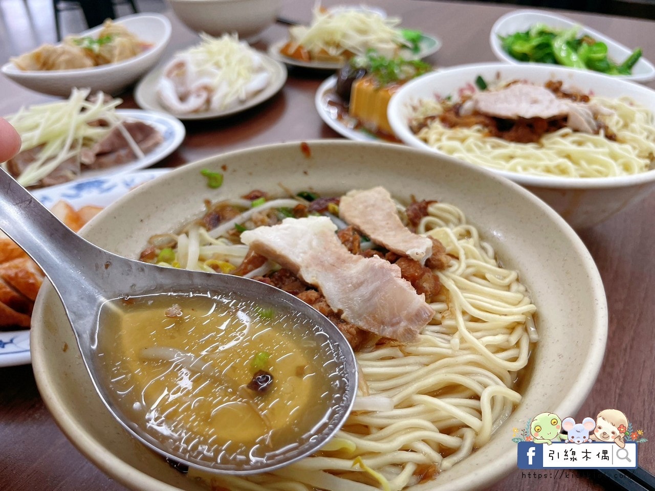 滿食屋汕頭陽春麵｜城市記憶一口復甦，50年手工麵＋超人氣黑白切