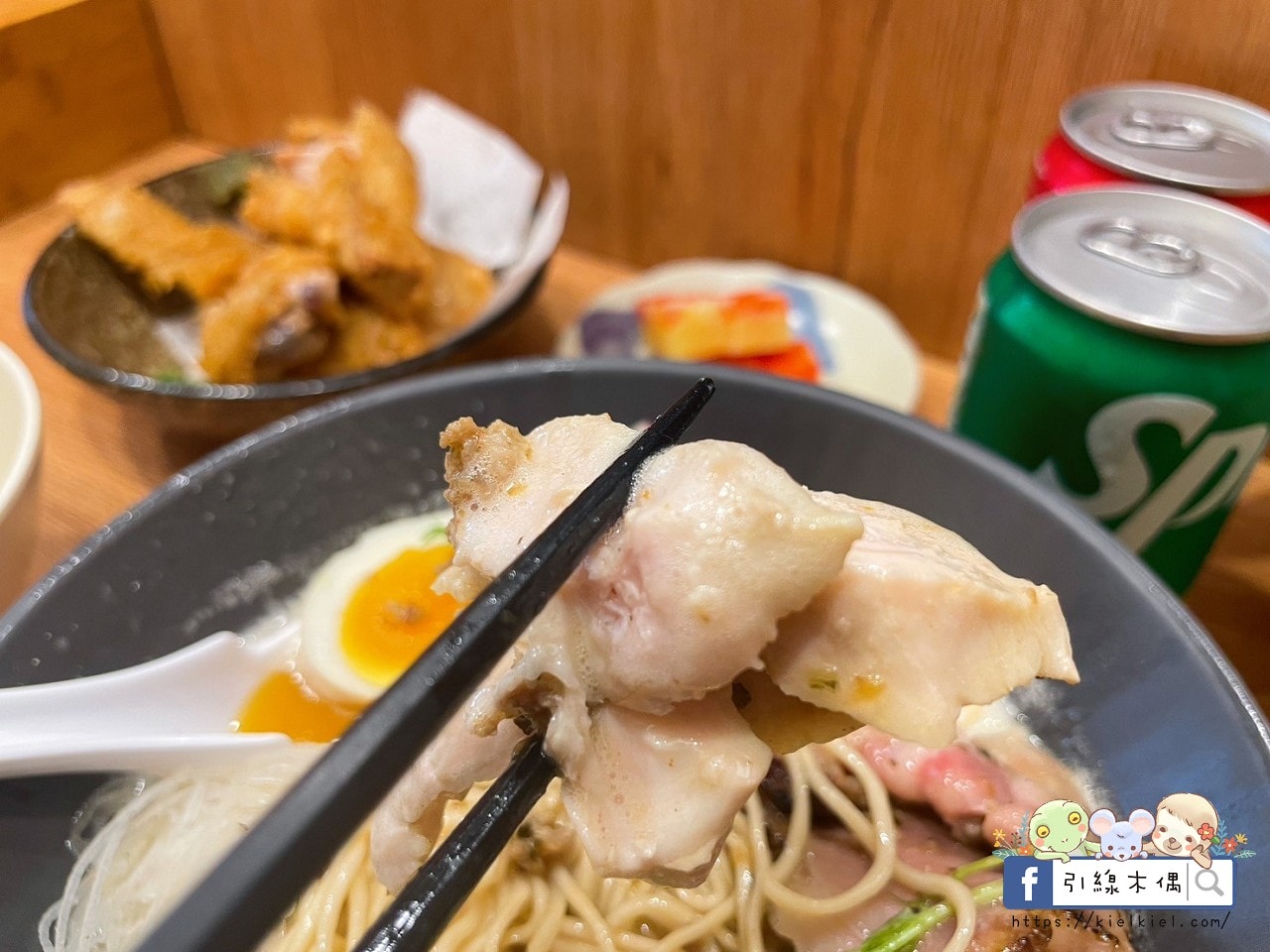 嘉義巷口的秘密：美食新指標！《將屋拉麵》的爆濃「泡系雞白湯」，舒肥叉燒與奶蓋湯頭的完美碰撞！