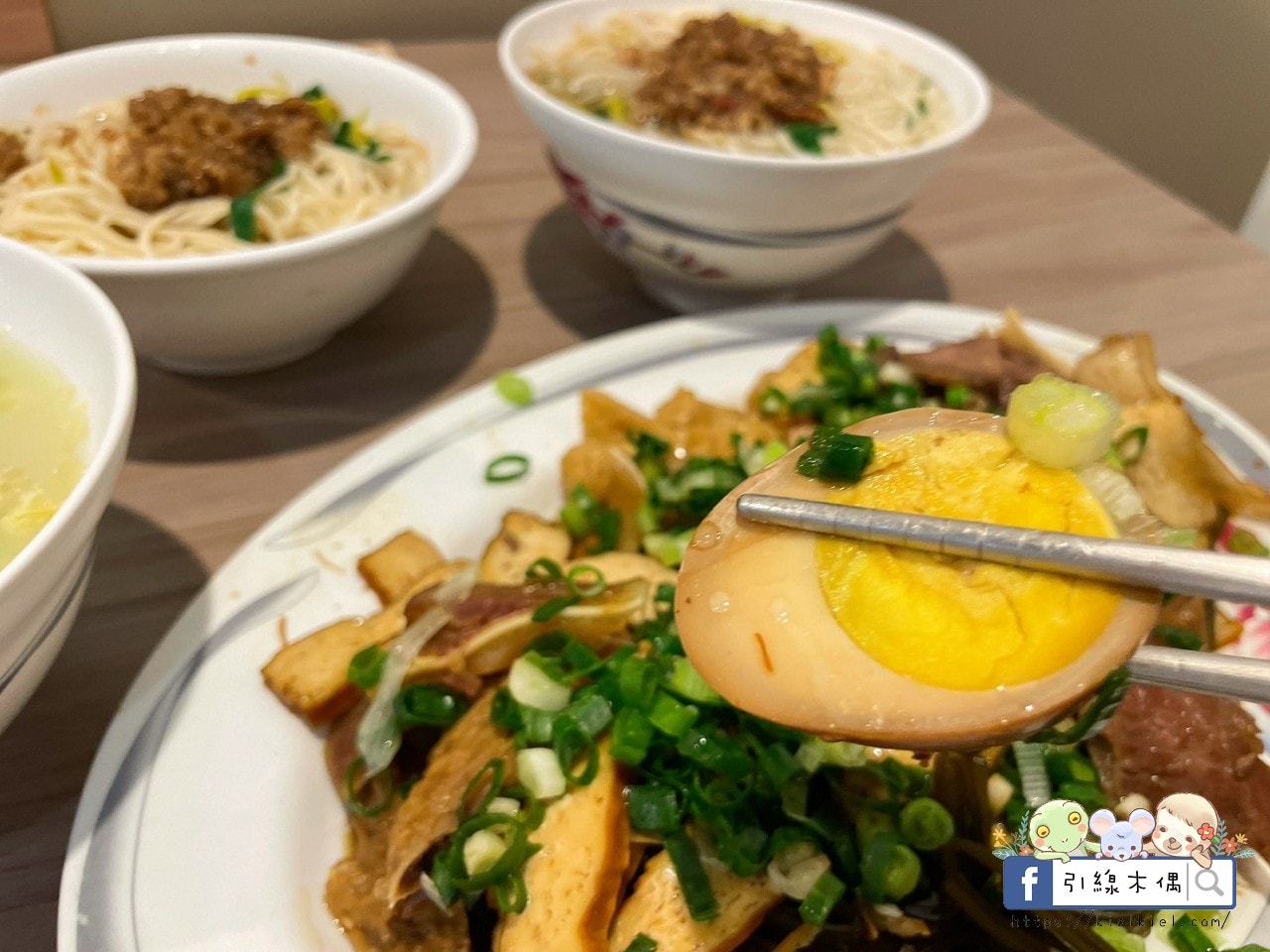夜半飄香的時光味道——小東路無名麵店《竹滬麵店》,30年的暖心回憶 - 第22張圖 夜半飄香的時光味道——小東路無名麵店《竹滬麵店》,30年的暖心回憶