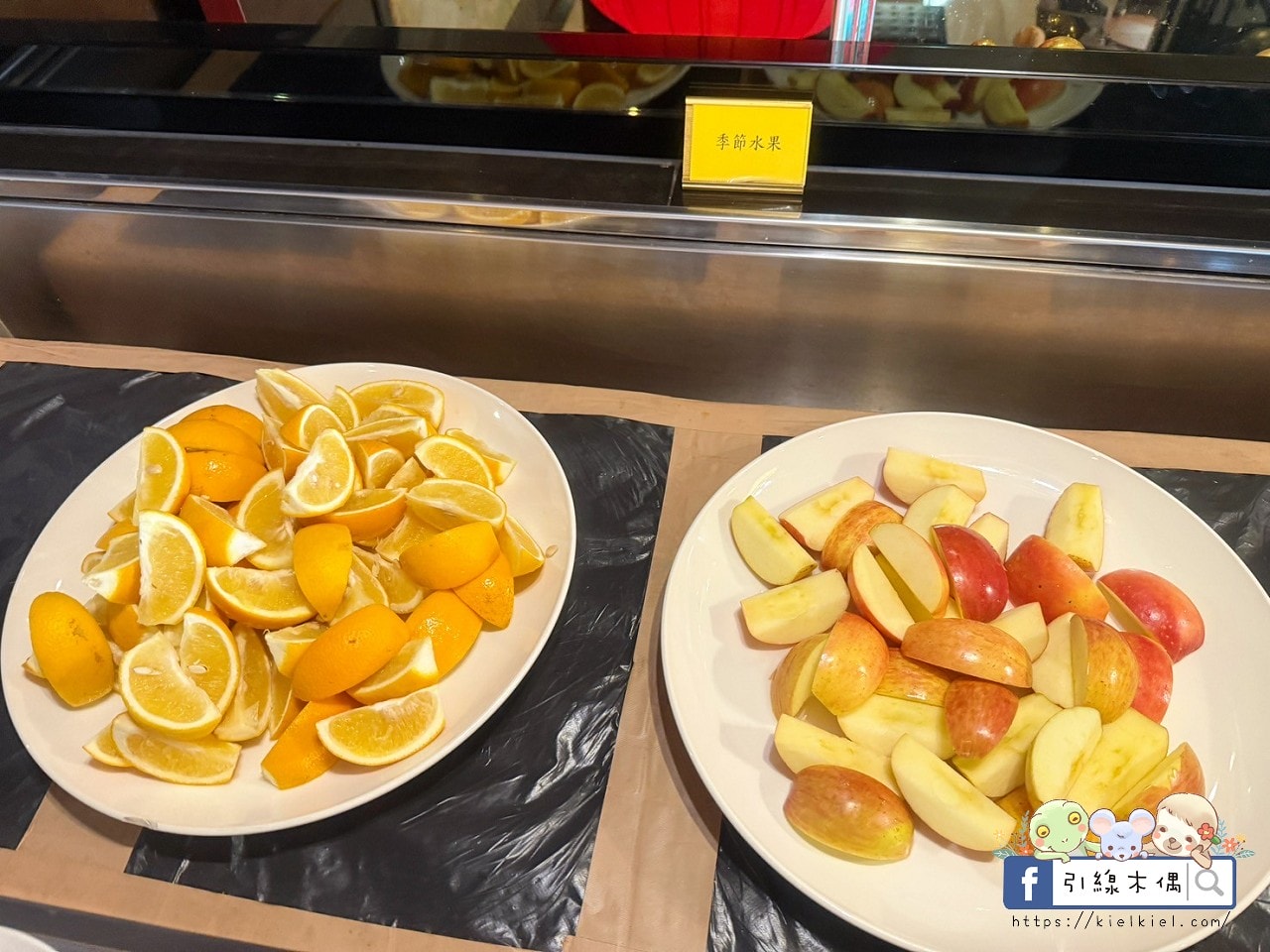 「一泊二食竟然這麼澎湃？」《墾丁富麗敦飯店》專案雙人房不到3000元，兒童遊戲室、泳池＋BBQ +KTV，砂鍋魚頭大餐+早餐自助吧，輕鬆玩滿兩天一夜、一次滿足孩子和爸媽！