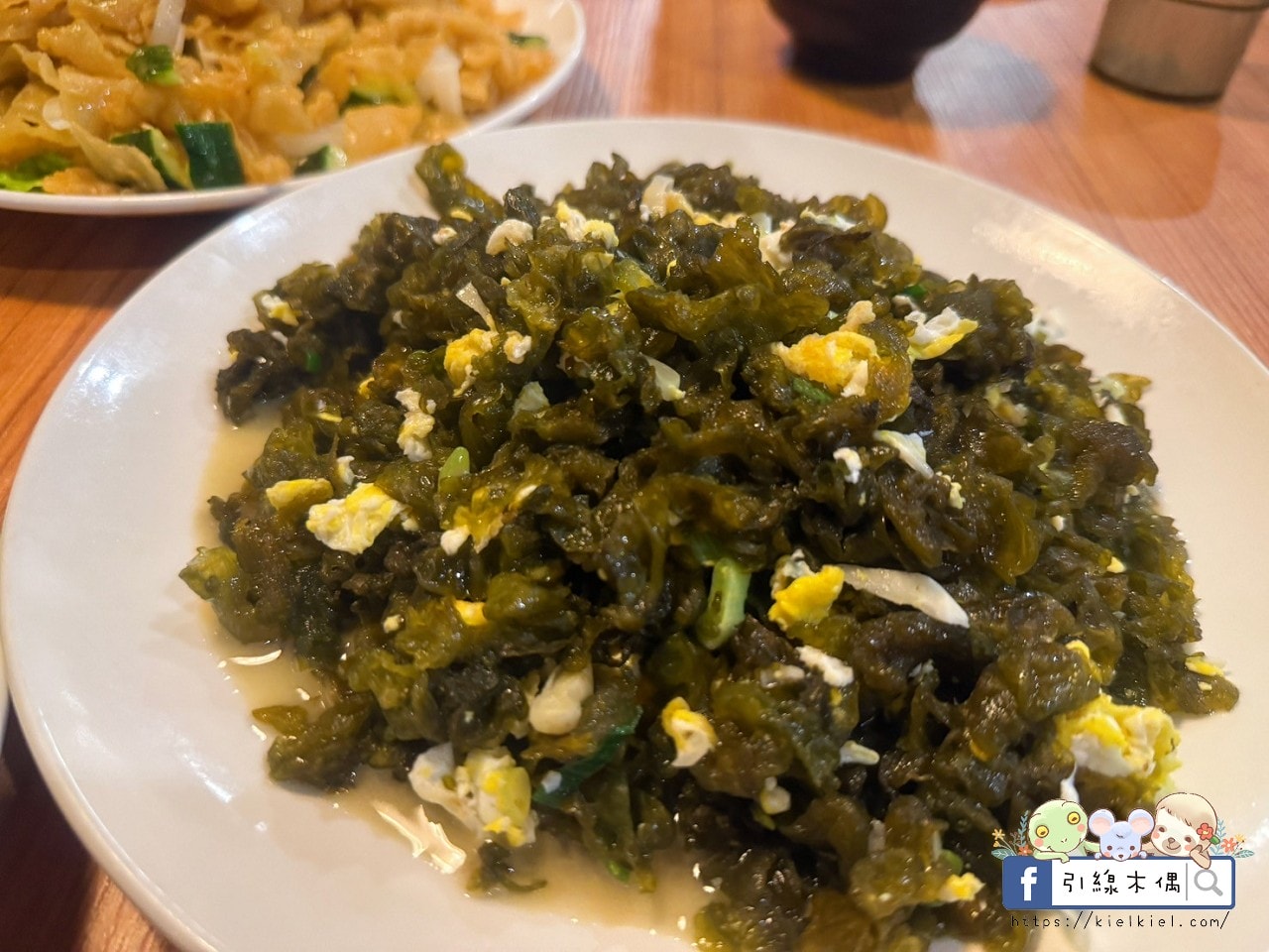 「一泊二食竟然這麼澎湃？」《墾丁富麗敦飯店》專案雙人房不到3000元，兒童遊戲室、泳池＋BBQ +KTV，砂鍋魚頭大餐+早餐自助吧，輕鬆玩滿兩天一夜、一次滿足孩子和爸媽！