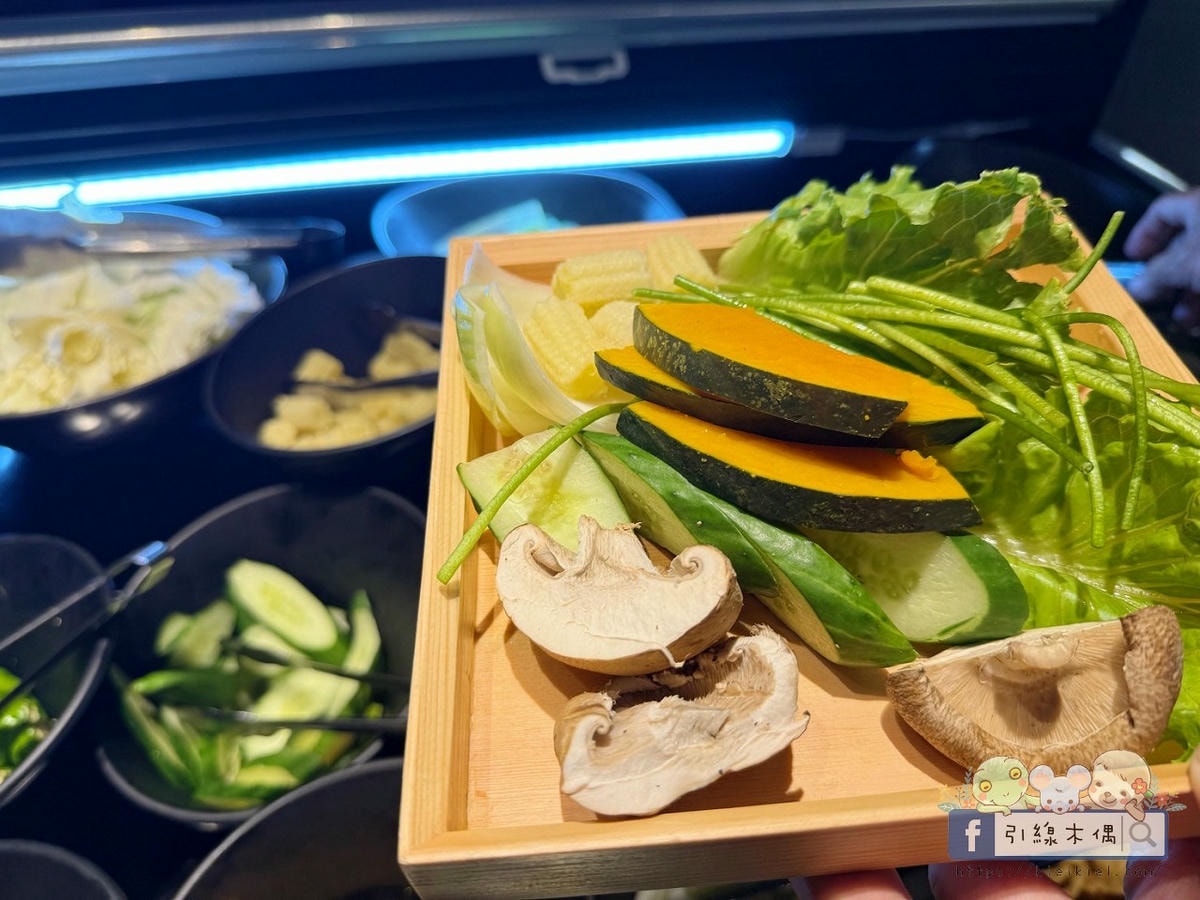 《好客燒肉嘉義店》不到千元吃和牛?人氣老店全新升級回歸!有酷聖石、火鍋跟上百種食材一次滿足。嘉義生日聚餐燒烤最划算優惠~ - 第14張圖 《好客燒肉嘉義店》不到千元吃和牛?人氣老店全新升級回歸!有酷聖石、火鍋跟上百種食材一次滿足。嘉義生日聚餐燒烤最划算優惠~