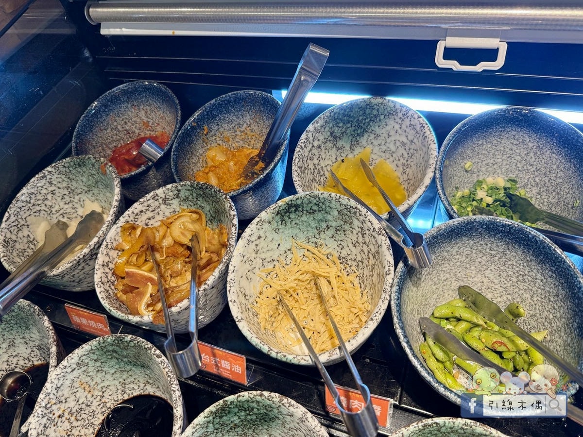 《好客燒肉嘉義店》不到千元吃和牛?人氣老店全新升級回歸!有酷聖石、火鍋跟上百種食材一次滿足。嘉義生日聚餐燒烤最划算優惠~ - 第16張圖 《好客燒肉嘉義店》不到千元吃和牛?人氣老店全新升級回歸!有酷聖石、火鍋跟上百種食材一次滿足。嘉義生日聚餐燒烤最划算優惠~
