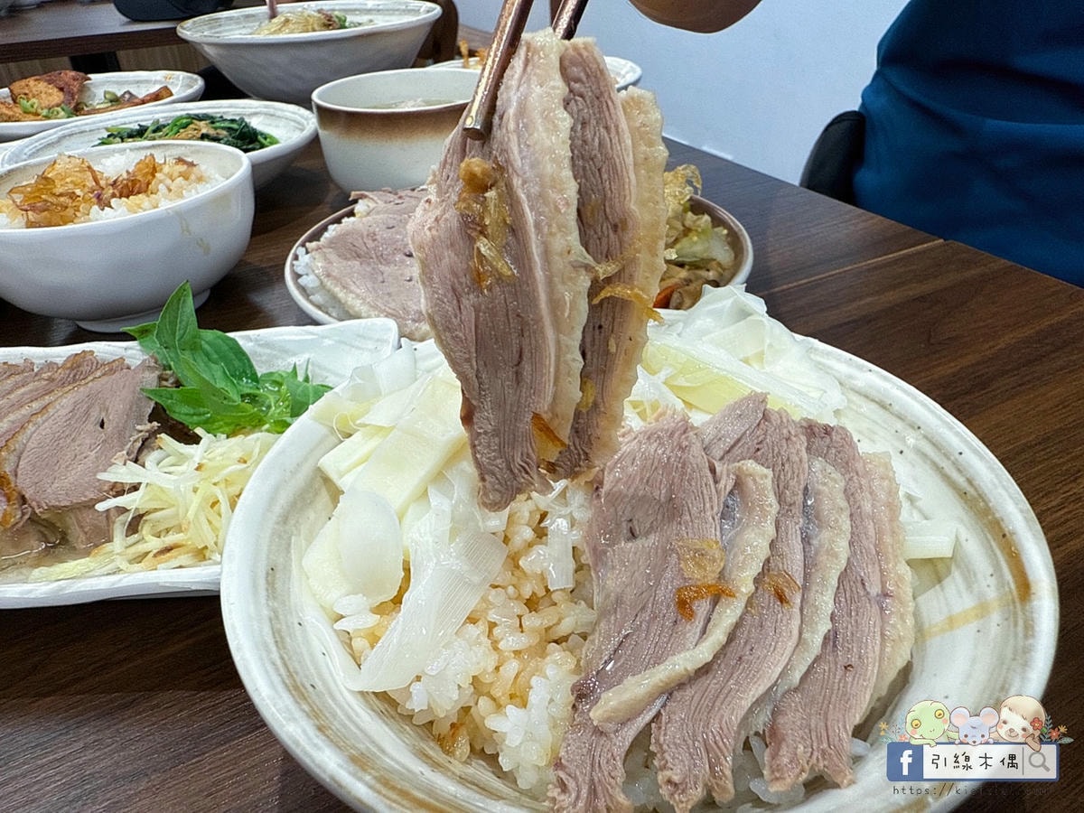 鵝肉可以這樣吃?《偶鵝嚐嚐嘉義店》銅板價鵝肉料理,用3道招牌菜顛覆你的味覺! - 第25張圖 鵝肉可以這樣吃?《偶鵝嚐嚐嘉義店》銅板價鵝肉料理,用3道招牌菜顛覆你的味覺!