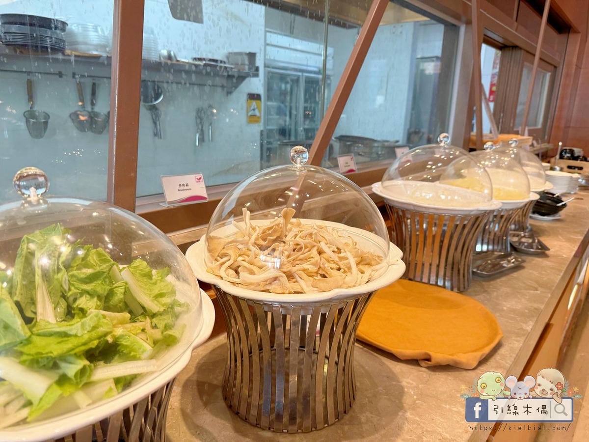 暑假親子住宿怎麼選?5大理由入住《義大皇家酒店》高鐵聯票省力又享受!泳池、樂園、百貨,一站滿足全家需求! - 第79張圖 暑假親子住宿怎麼選?5大理由入住《義大皇家酒店》高鐵聯票省力又享受!泳池、樂園、百貨,一站滿足全家需求!