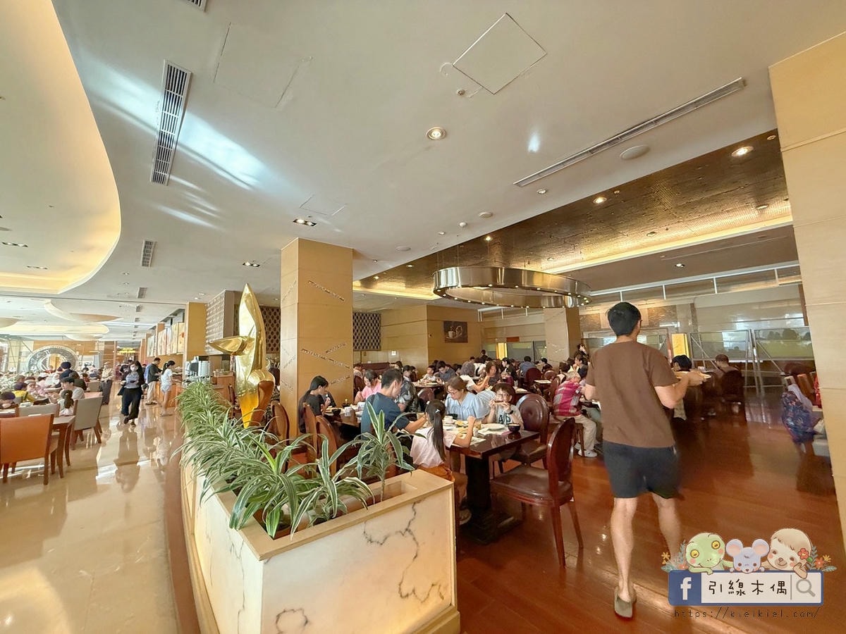 暑假親子住宿怎麼選?5大理由入住《義大皇家酒店》高鐵聯票省力又享受!泳池、樂園、百貨,一站滿足全家需求! - 第85張圖 暑假親子住宿怎麼選?5大理由入住《義大皇家酒店》高鐵聯票省力又享受!泳池、樂園、百貨,一站滿足全家需求!