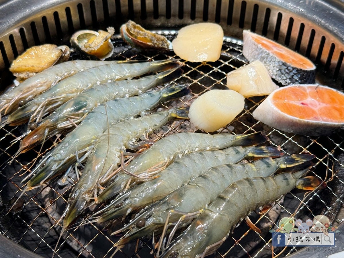 《好客燒肉嘉義店》不到千元吃和牛?人氣老店全新升級回歸!有酷聖石、火鍋跟上百種食材一次滿足。嘉義生日聚餐燒烤最划算優惠~ - 第48張圖 《好客燒肉嘉義店》不到千元吃和牛?人氣老店全新升級回歸!有酷聖石、火鍋跟上百種食材一次滿足。嘉義生日聚餐燒烤最划算優惠~