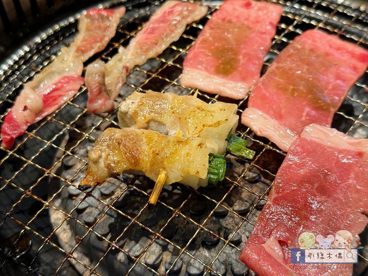 《好客燒肉嘉義店》不到千元吃和牛?人氣老店全新升級回歸!有酷聖石、火鍋跟上百種食材一次滿足。嘉義生日聚餐燒烤最划算優惠~ - 第37張圖 《好客燒肉嘉義店》不到千元吃和牛?人氣老店全新升級回歸!有酷聖石、火鍋跟上百種食材一次滿足。嘉義生日聚餐燒烤最划算優惠~