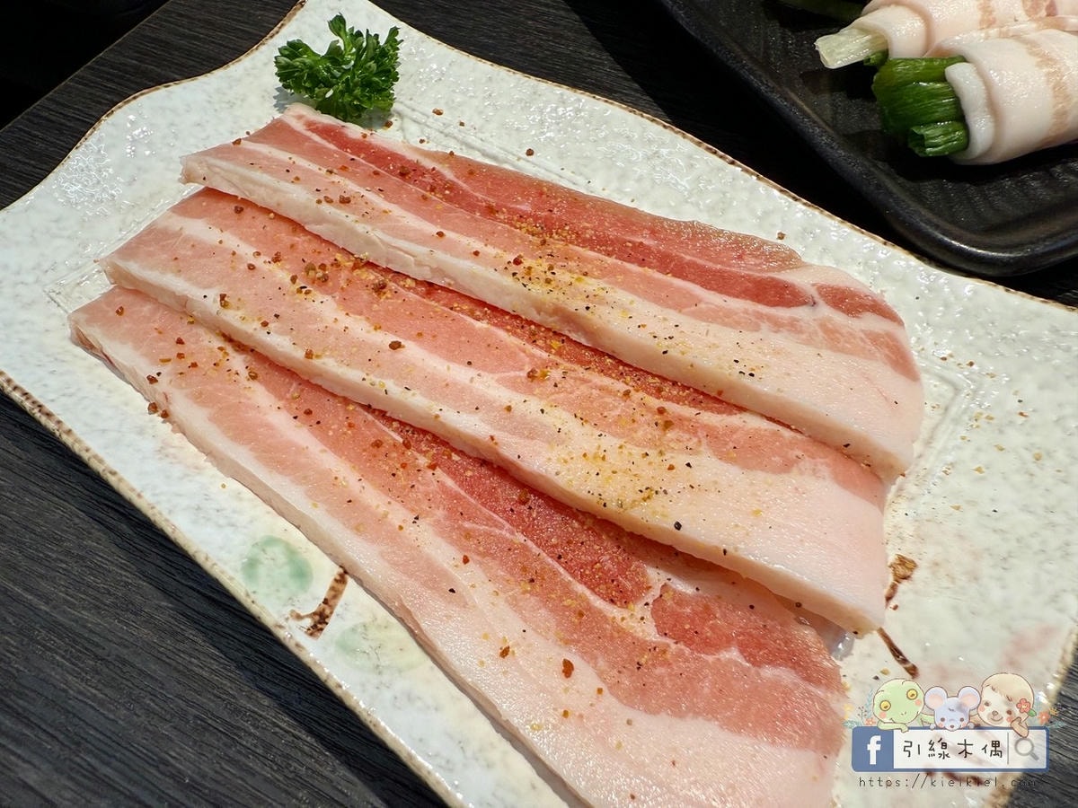 《好客燒肉嘉義店》不到千元吃和牛?人氣老店全新升級回歸!有酷聖石、火鍋跟上百種食材一次滿足。嘉義生日聚餐燒烤最划算優惠~ - 第44張圖 《好客燒肉嘉義店》不到千元吃和牛?人氣老店全新升級回歸!有酷聖石、火鍋跟上百種食材一次滿足。嘉義生日聚餐燒烤最划算優惠~