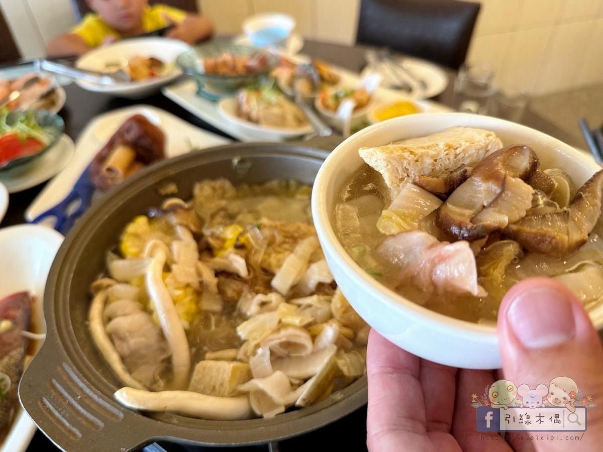 人均600元就能吃到?彰化鄉間的魔法餐桌《燒味鮮私房菜》。冠軍米炊飯+小孩免費+果汁招待,佛到不行! - 第46張圖 人均600元就能吃到?彰化鄉間的魔法餐桌《燒味鮮私房菜》。冠軍米炊飯+小孩免費+果汁招待,佛到不行!
