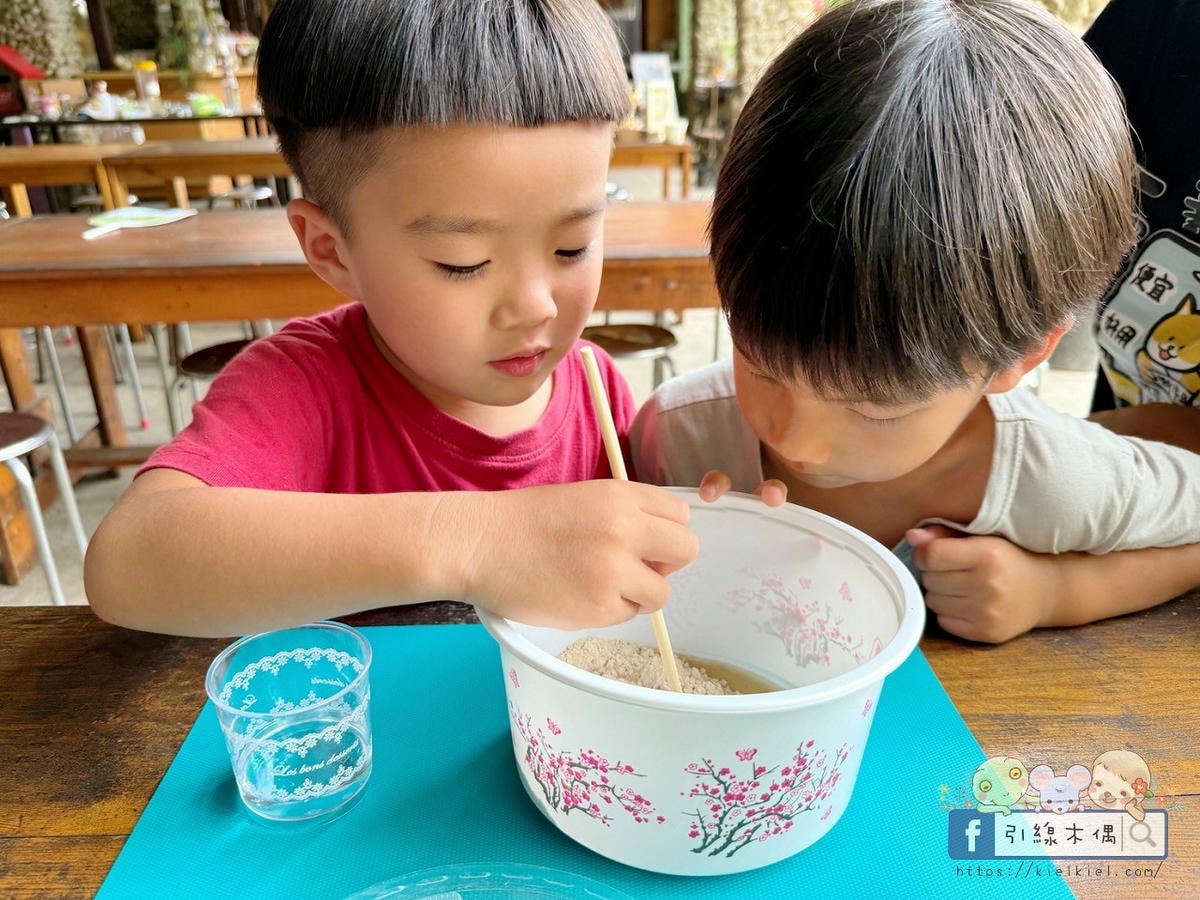 《築夢森居》必玩活動TOP5是?嘉義露營推薦!親子評價&住宿攻略一次看。漂漂河還有10多種活動~放電玩翻夏季! - 第47張圖 《築夢森居》必玩活動TOP5是?嘉義露營推薦!親子評價&住宿攻略一次看。漂漂河還有10多種活動~放電玩翻夏季!