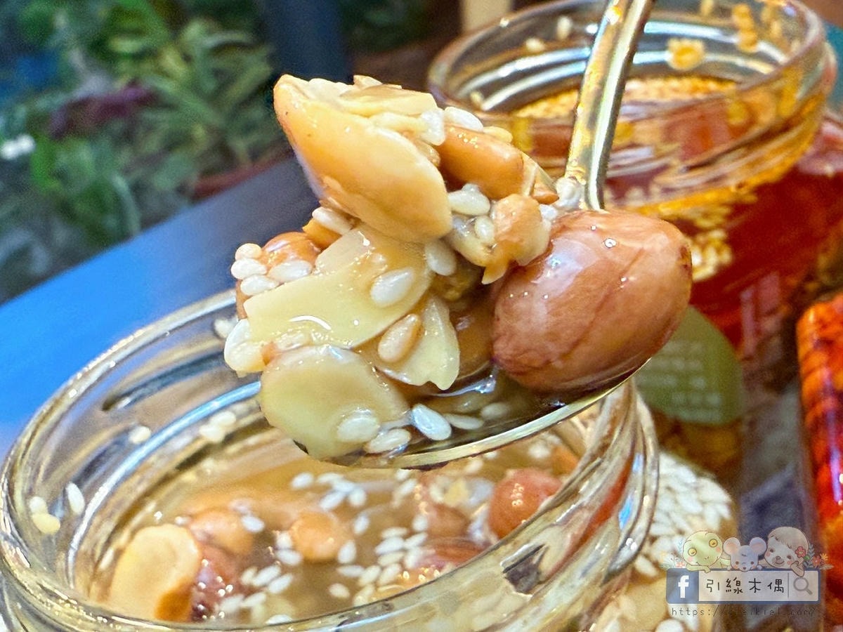一匙升級餐桌？《五仁胡麻果油GOLIN-GONIN》5分鐘百搭吃法分享。