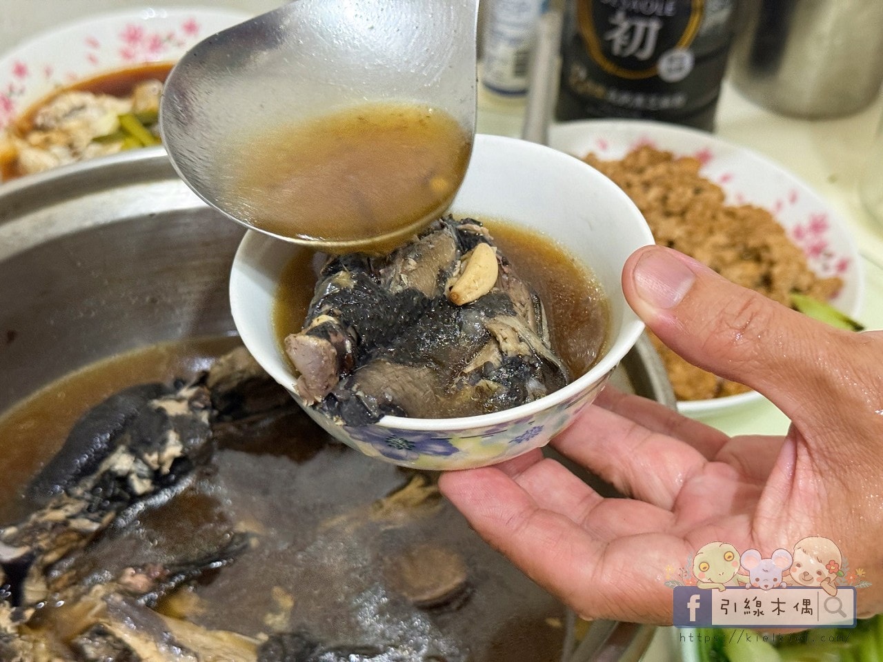 懶得熬湯也補身?【 愛上新鮮 × 吳秉承師傅 】黑蒜烏骨雞湯|3大神級優點 - 第19張圖 懶得熬湯也補身?【 愛上新鮮 × 吳秉承師傅 】黑蒜烏骨雞湯|3大神級優點