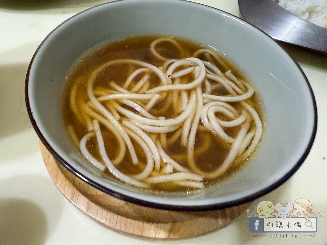 懶得熬湯也補身?【 愛上新鮮 × 吳秉承師傅 】黑蒜烏骨雞湯|3大神級優點 - 第16張圖 懶得熬湯也補身?【 愛上新鮮 × 吳秉承師傅 】黑蒜烏骨雞湯|3大神級優點