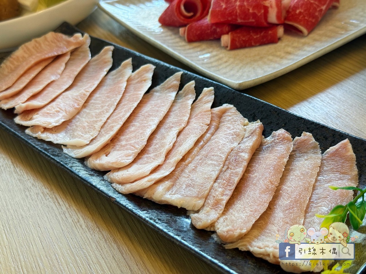 平日中午85折!《青坐請坐鍋物專科》一人一鍋也能滿桌澎湃?嘉義隱藏版質感鍋太狂! - 第29張圖