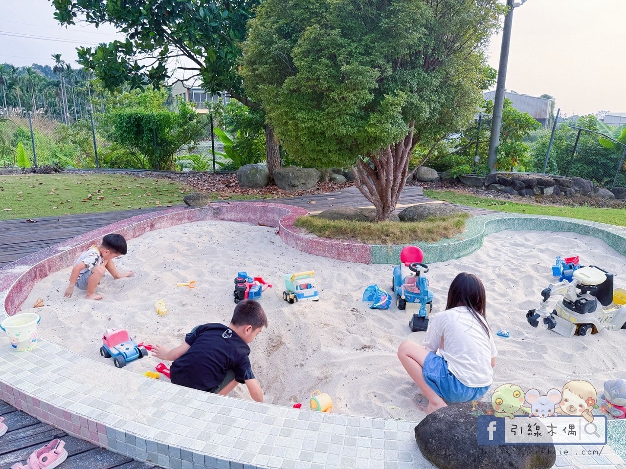 24 小時夢幻島式入住《詩情夢幻城堡》:超跑賽車一人一台、BBQ盛宴、星空煙火魔術秀、戲水池沙坑玩到停不下來。 - 第18張圖 24 小時夢幻島式入住《詩情夢幻城堡》:超跑賽車一人一台、BBQ盛宴、星空煙火魔術秀、戲水池沙坑玩到停不下來。