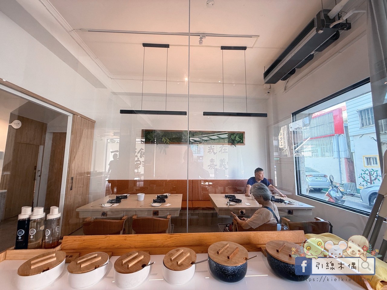 平日中午85折!《青坐請坐鍋物專科》一人一鍋也能滿桌澎湃?嘉義隱藏版質感鍋太狂! - 第9張圖