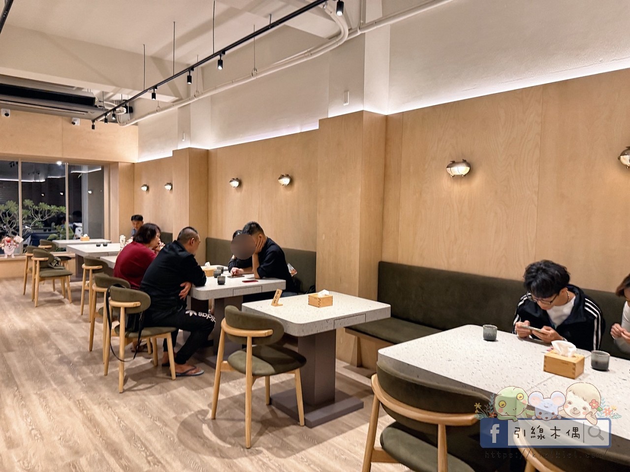 朋友看到照片立刻問在哪！《椿椛和食》生魚片浮誇到像珠寶盒？