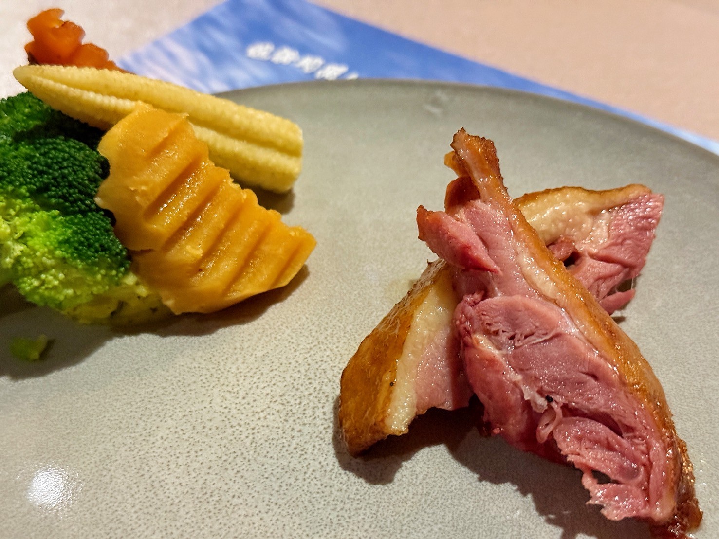 是住宿還是宇宙體驗?全高科技互動雲海房《數碼天空太空艙》一泊二食,8個神奇瞬間! - 第54張圖