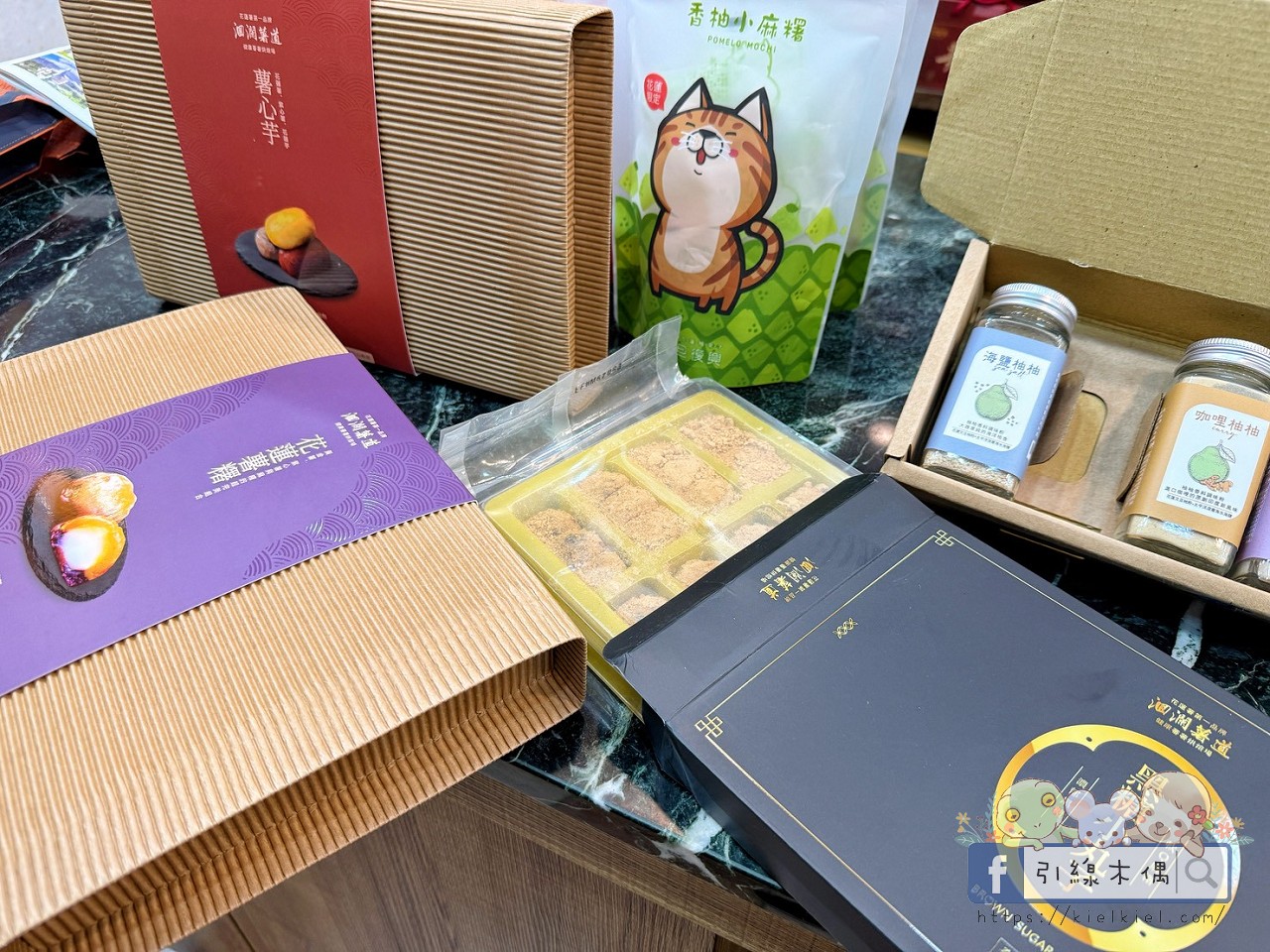 當剝皮辣椒遇見鳳梨酥?花蓮必買就是要老牌經典又創意飛躍!走進洄瀾薯道、鳳梨灣、文旦復興,重新定義花蓮伴手禮! - 第12張圖 當剝皮辣椒遇見鳳梨酥?花蓮必買就是要老牌經典又創意飛躍!走進洄瀾薯道、鳳梨灣、文旦復興,重新定義花蓮伴手禮!