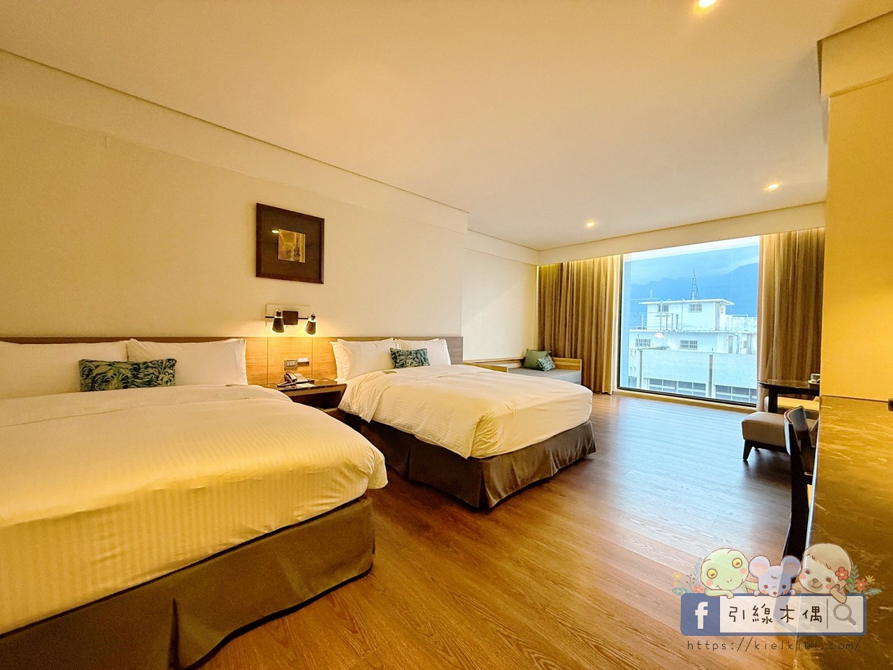 這間飯店竟然有「正式圖書館」?實住《捷絲旅花蓮中正館》3 大必住理由:親子房、行政套房與景隅套房房型評比,還有免排隊公正包子! - 第35張圖 這間飯店竟然有「正式圖書館」?實住《捷絲旅花蓮中正館》3 大必住理由:親子房、行政套房與景隅套房房型評比,還有免排隊公正包子!