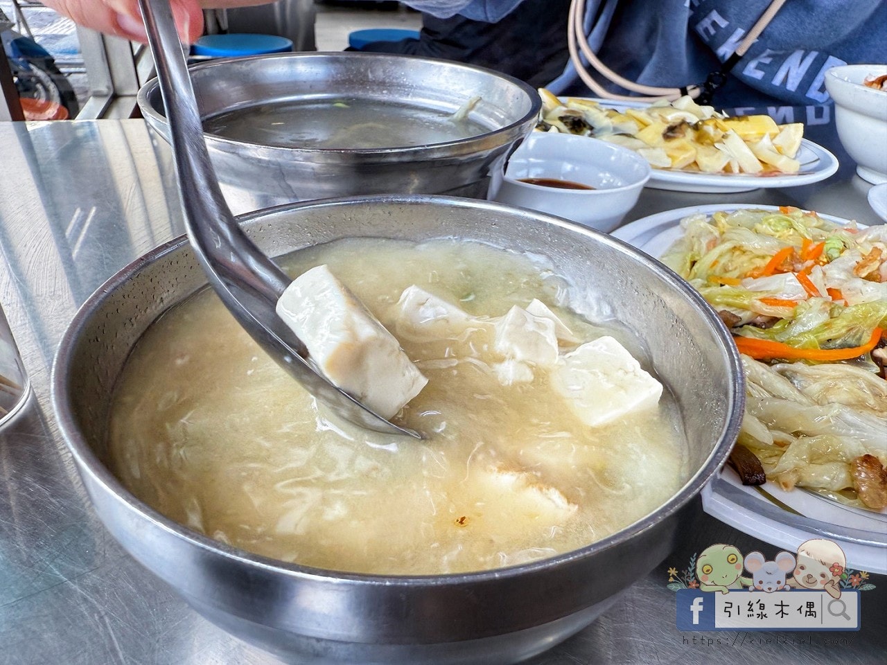 嘉義在地人推薦必吃雞肉飯|數據證實全國第一!《蕭老師火雞肉飯》5 道隱藏版必點菜色大公開 - 第37張圖 蕭老師火雞肉飯