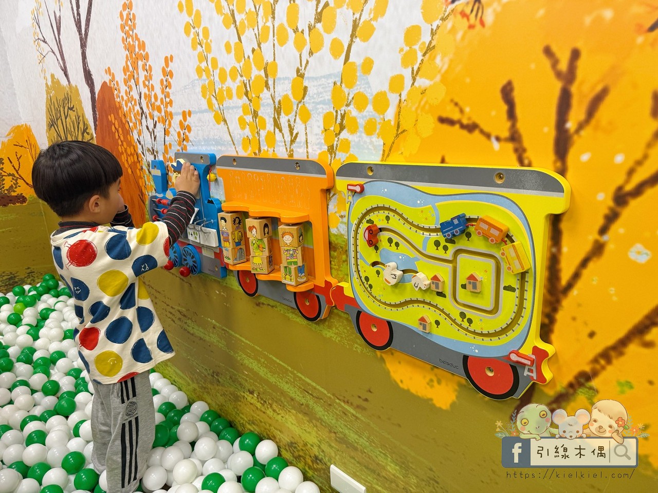 這間飯店竟然有「正式圖書館」?實住《捷絲旅花蓮中正館》3 大必住理由:親子房、行政套房與景隅套房房型評比,還有免排隊公正包子! - 第19張圖 這間飯店竟然有「正式圖書館」?實住《捷絲旅花蓮中正館》3 大必住理由:親子房、行政套房與景隅套房房型評比,還有免排隊公正包子!