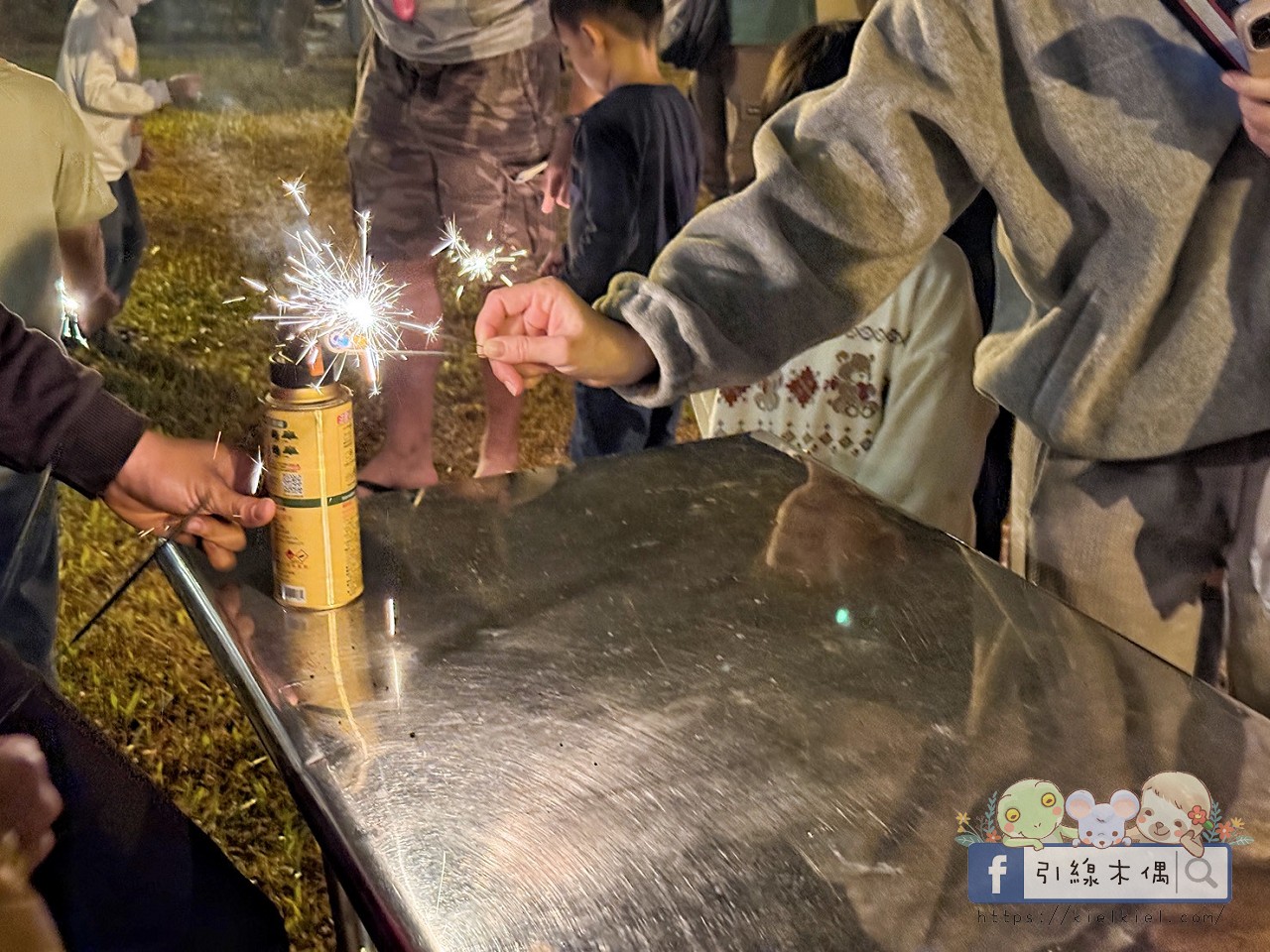 【為什麼孩子一到晚上還不想睡？】一次住進 20+ 種親子設備活動的《詩情花園渡假村-露營車》實住分享