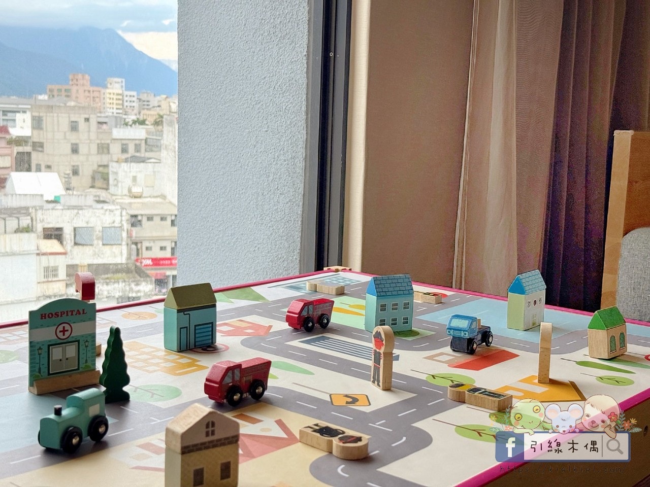 這間飯店竟然有「正式圖書館」？實住《捷絲旅花蓮中正館》3 大必住理由：親子房、行政套房與景隅套房房型評比，還有免排隊公正包子！
