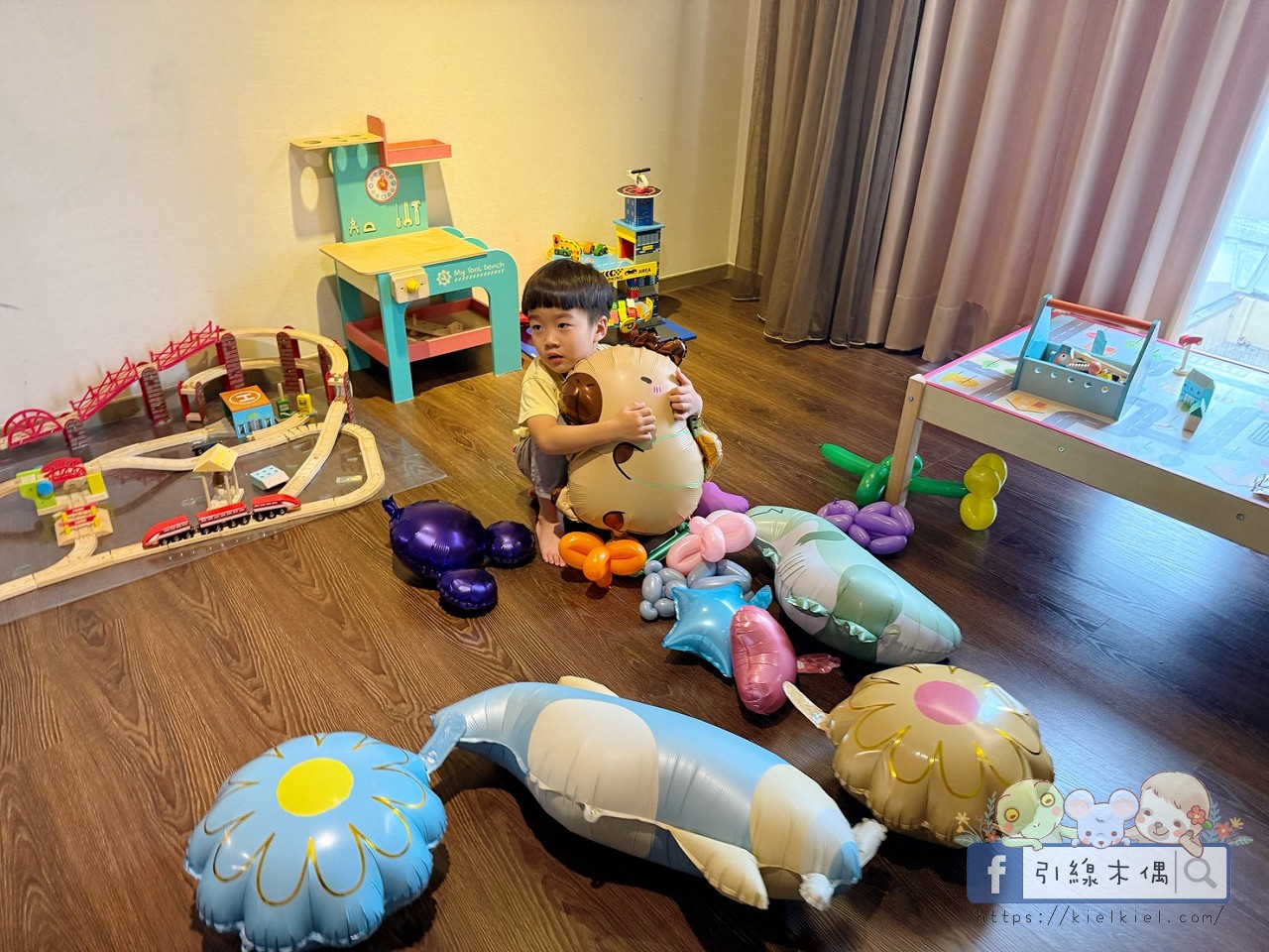 這間飯店竟然有「正式圖書館」?實住《捷絲旅花蓮中正館》3 大必住理由:親子房、行政套房與景隅套房房型評比,還有免排隊公正包子! - 第48張圖 這間飯店竟然有「正式圖書館」?實住《捷絲旅花蓮中正館》3 大必住理由:親子房、行政套房與景隅套房房型評比,還有免排隊公正包子!