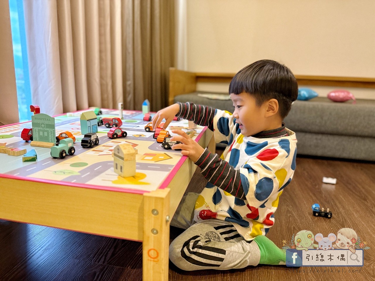 這間飯店竟然有「正式圖書館」?實住《捷絲旅花蓮中正館》3 大必住理由:親子房、行政套房與景隅套房房型評比,還有免排隊公正包子! - 第2張圖 這間飯店竟然有「正式圖書館」?實住《捷絲旅花蓮中正館》3 大必住理由:親子房、行政套房與景隅套房房型評比,還有免排隊公正包子!