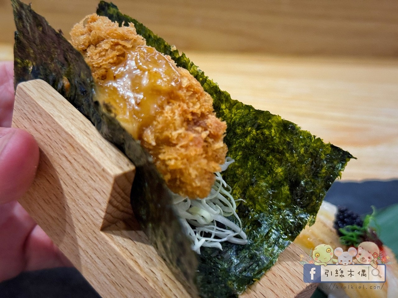 嘉義日料《松匠季節創作料理》很犯規：沒有低消，998 吃一整套，滿額還多送你一鍋蒸籠鍋！
