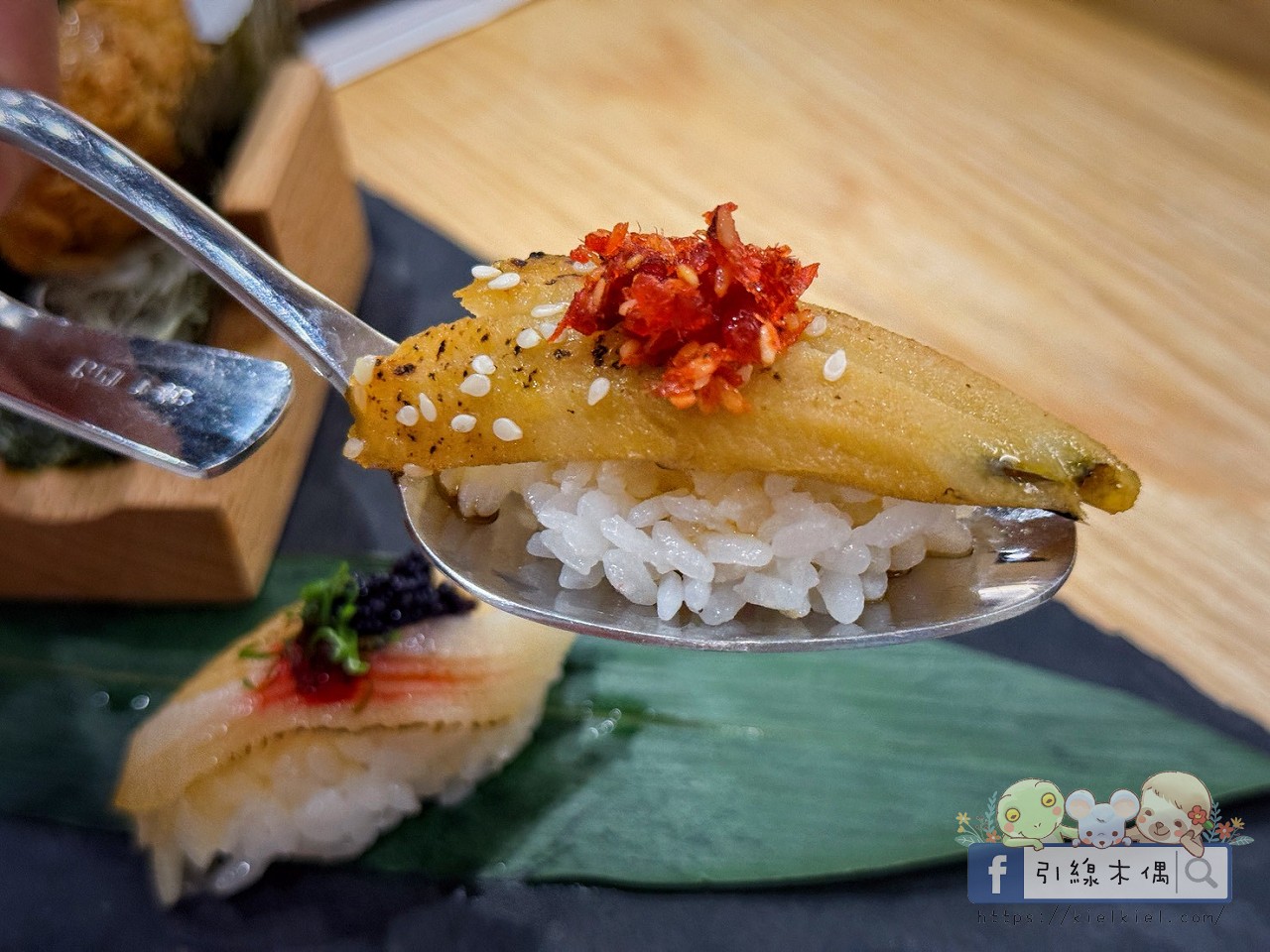 嘉義日料《松匠季節創作料理》很犯規：沒有低消，998 吃一整套，滿額還多送你一鍋蒸籠鍋！