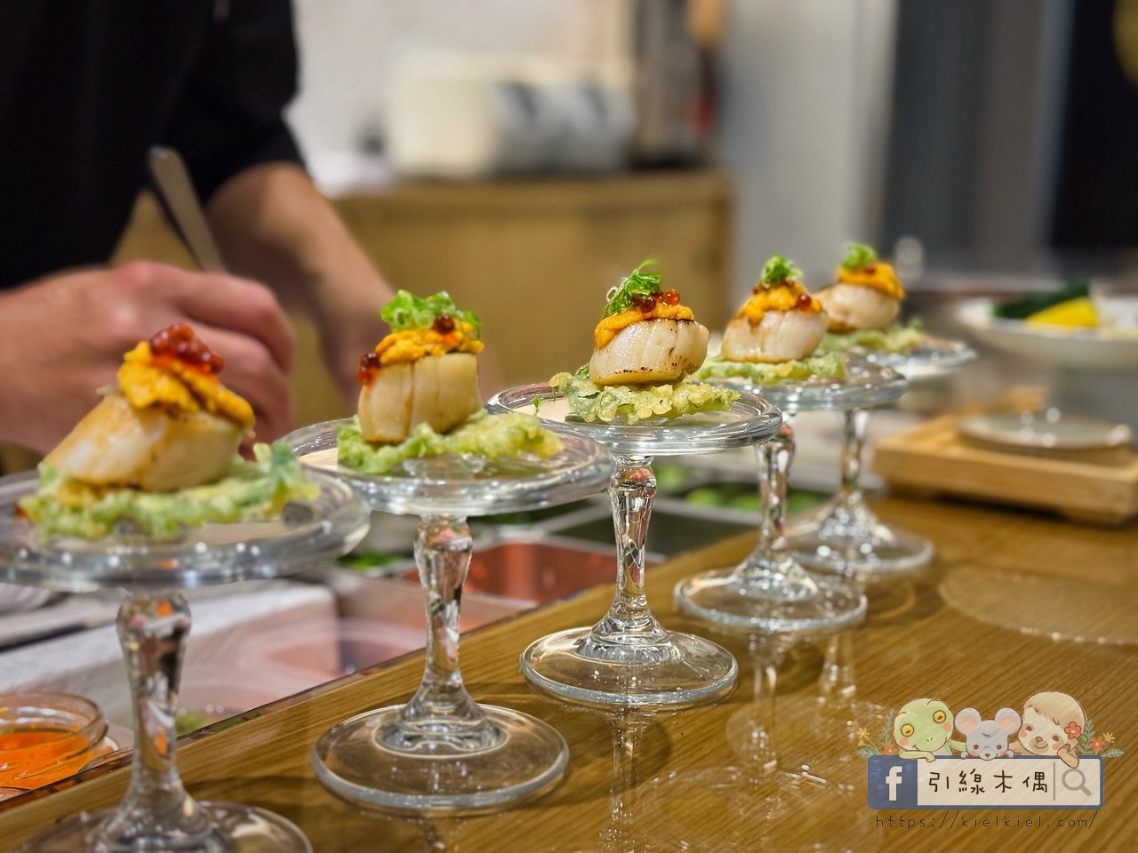 嘉義日料《松匠季節創作料理》很犯規：沒有低消，998 吃一整套，滿額還多送你一鍋蒸籠鍋！