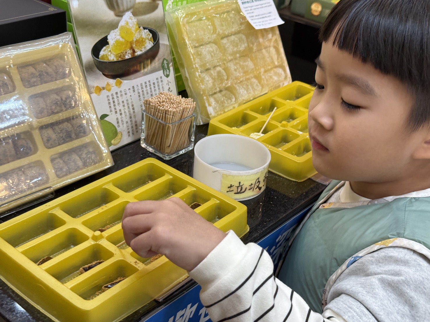 這間飯店竟然有「正式圖書館」?實住《捷絲旅花蓮中正館》3 大必住理由:親子房、行政套房與景隅套房房型評比,還有免排隊公正包子! - 第77張圖 這間飯店竟然有「正式圖書館」?實住《捷絲旅花蓮中正館》3 大必住理由:親子房、行政套房與景隅套房房型評比,還有免排隊公正包子!