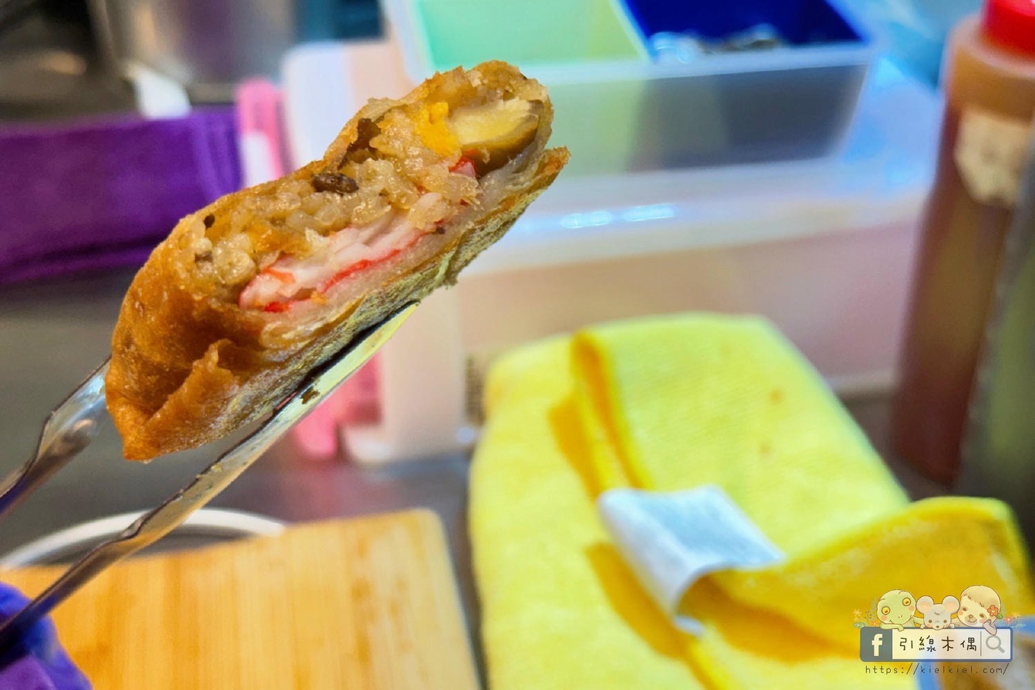 把五星飯店大廚帶回家？《屏東中山尚青黃昏市場》這 4 攤強到長輩主動追加，一不小心竟然讓銀髮選手推了四台車？