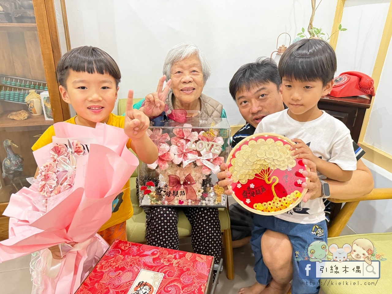 80 枚金幣種成樹?嘉義母親節禮物獻上,《風箏旅人》 3 款「有錢花」質感好禮! - 第20張圖 80 枚金幣種成樹?嘉義母親節禮物獻上,《風箏旅人》 3 款「有錢花」質感好禮!