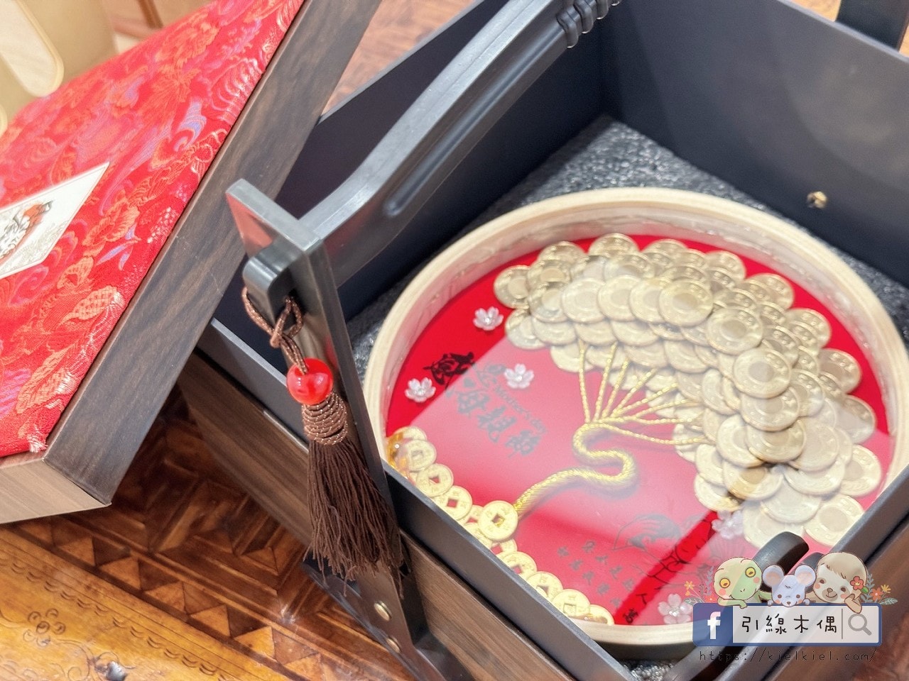 80 枚金幣種成樹?嘉義母親節禮物獻上,《風箏旅人》 3 款「有錢花」質感好禮! - 第17張圖 80 枚金幣種成樹?嘉義母親節禮物獻上,《風箏旅人》 3 款「有錢花」質感好禮!
